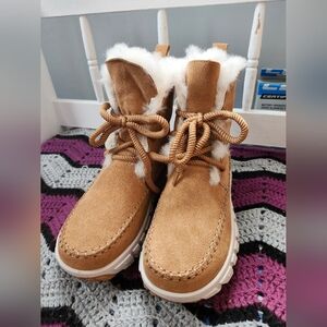 Tan Faux Fur Winter Boots